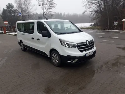 Wynajem busa 9 osobowego z kierowcą lub bez